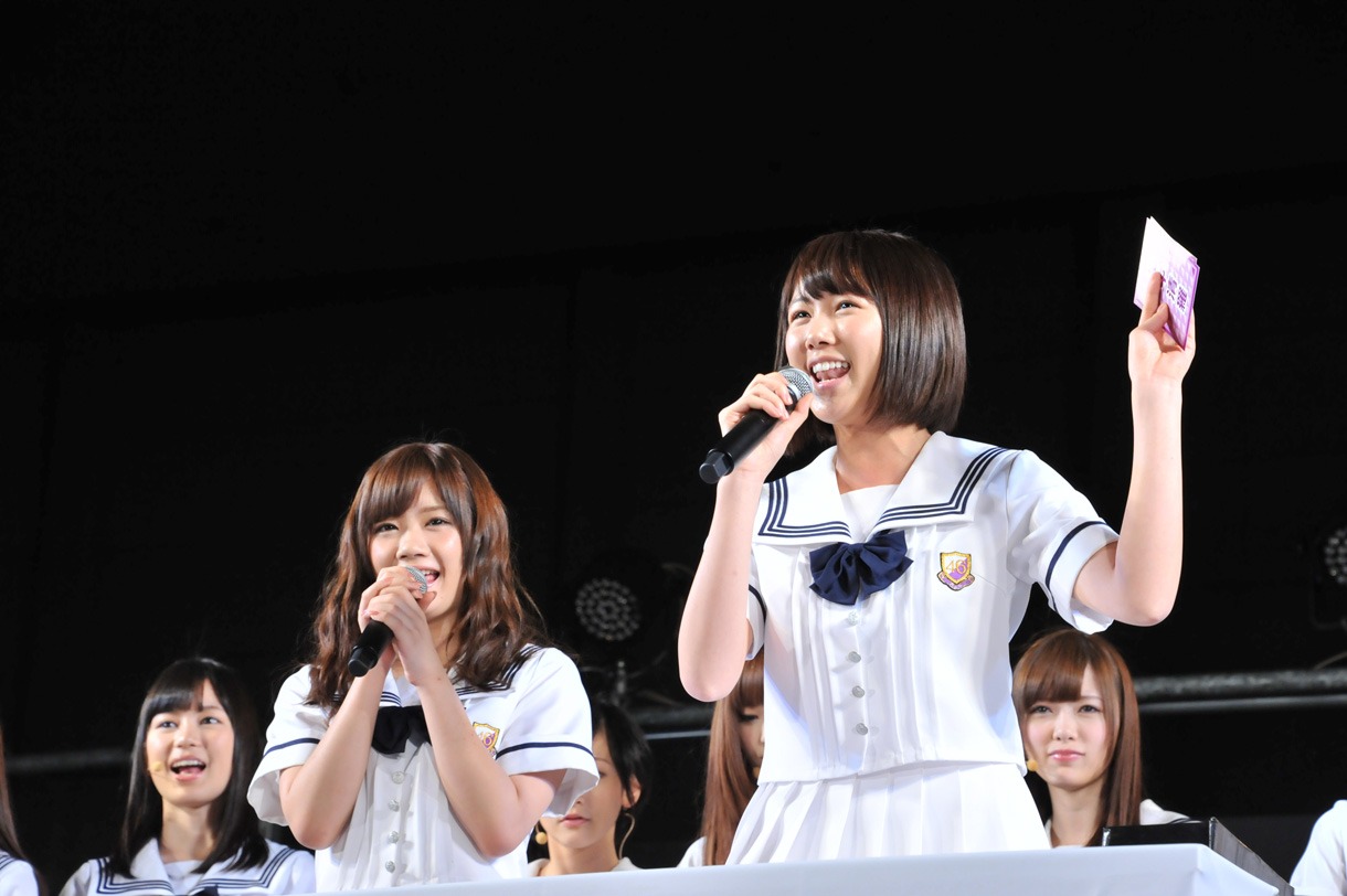 畠中清羅、永島聖羅（左から）