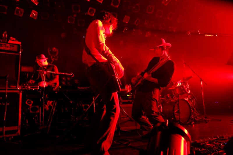 メレンゲ全国ツアー「Space Frontier Foundation Tour」LIQUIDROOM ebisu公演の様子。（撮影：上飯坂 一）