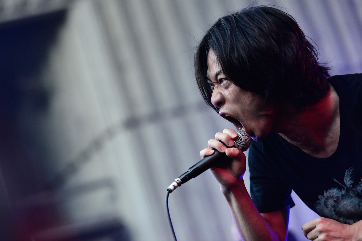 山田将司（Vo）（撮影：橋本塁）