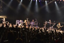 「GLAY SPECIAL LIVE 2013 in HAKODATE『GLORIOUS MILLION DOLLAR NIGHT VOL.1』前夜祭」の様子。（撮影：橋本塁）