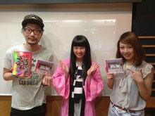 大阪のラジオ番組に出演した柏木ひなた。