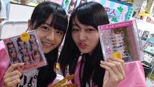 東京都内のCDショップを回る瑞季＆杏野なつ。