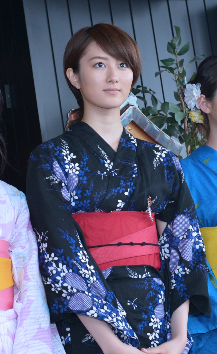 高月彩良