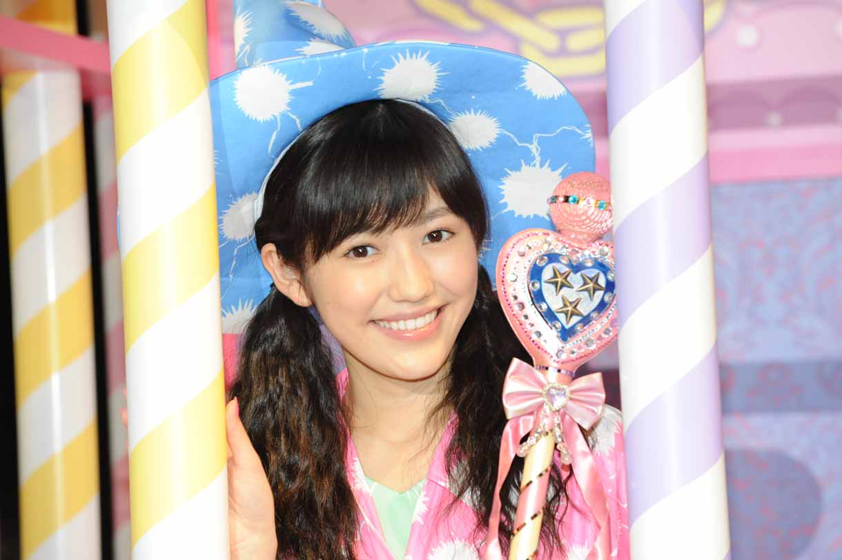 渡辺麻友