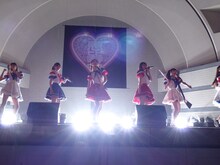 「私立恵比寿中学1st full Album『中人』発売記念 集えヨヨギバ学芸会!!」の様子。