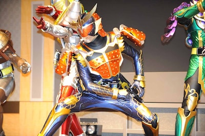 仮面ライダー鎧武 (c)2013 石森プロ・テレビ朝日・ADK・東映