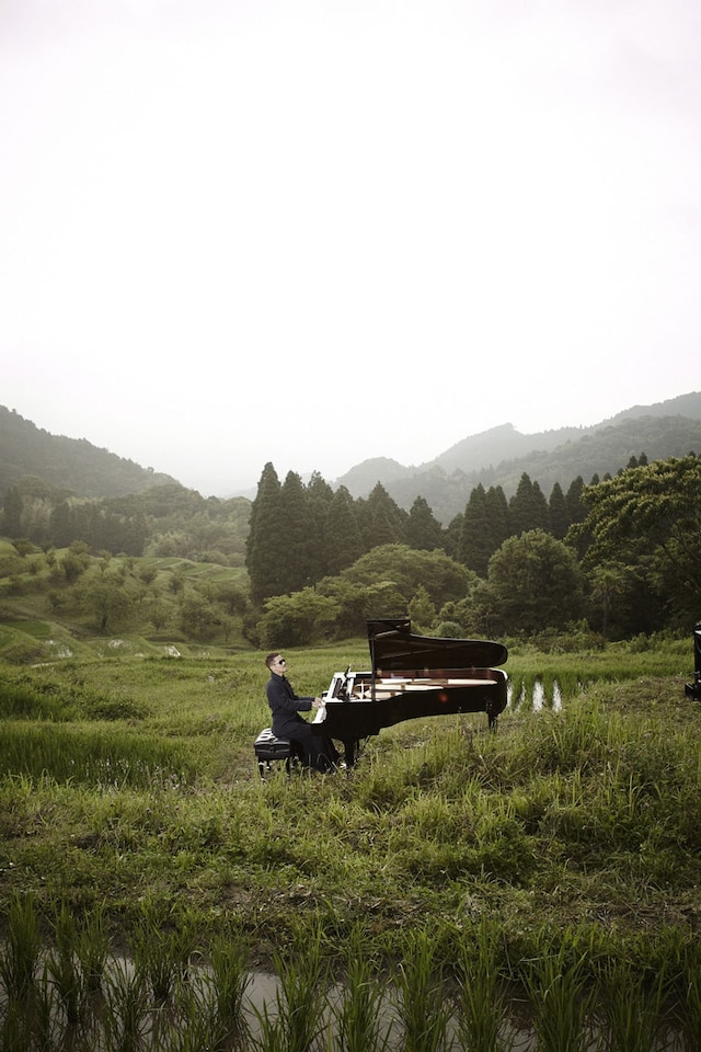 EXILE ATSUSHI「道しるべ」のオフショット