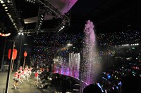 「エビ中 夏のファミリー遠足 略してファミえん in 河口湖2013」の様子。