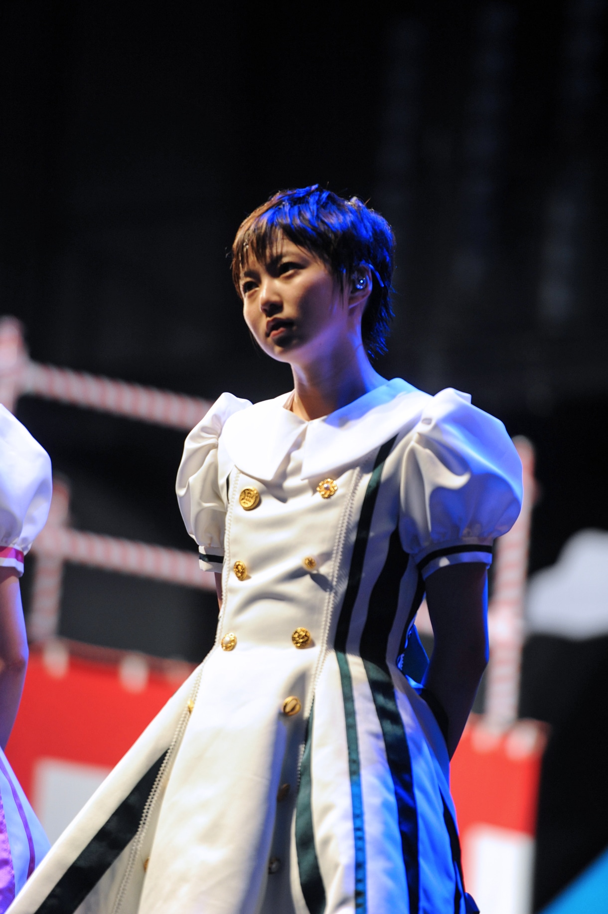 安本彩花