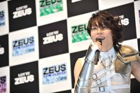 ロッテ「ZEUS」記者発表会のトークセッションの模様。