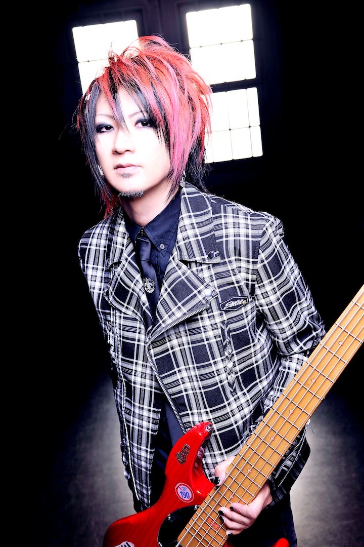 IKUO（BULL ZEICHEN 88、Rayflower）