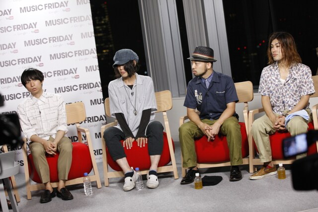 「MUSIC FRIDAY on Google+ | YouTube」のトークの模様。