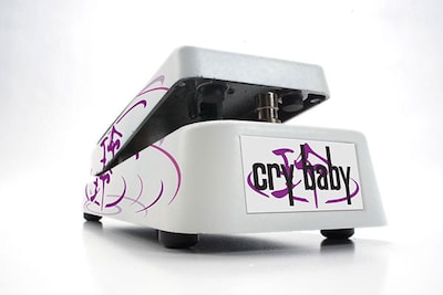 「TM95 / TAK CRY BABY」のフロント部分。