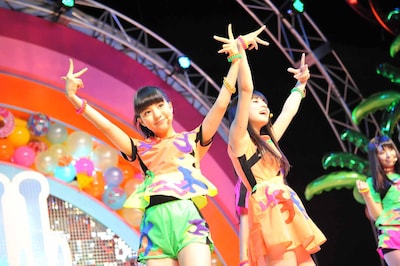 川島海荷と村田寛奈（9nine）