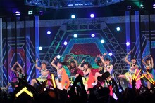 Cheeky Parade　撮影：石津大助