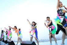 Cheeky Parade　撮影：石津大助