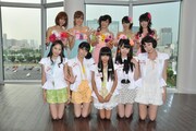 アイドリング!!!メンバー。前列は6期生の31号 古橋舞悠（ふるはしまゆ）、32号 関谷真由（せきやまゆ）、33号 橋本瑠果（はしもとるか）、34号 佐藤麗奈（さとうれな）、35号 佐藤ミケーラ倭子（さとうみけーらわこ）。