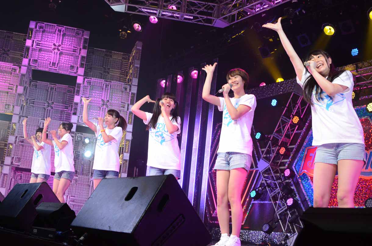 lyrical schoolはステージで新メンバーのminanをお披露目した。