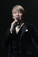 KEITAこと橘慶太。写真は「KEITA SIDE BY SIDE TOUR 2013」千葉・舞浜アンフィシアター公演の模様。