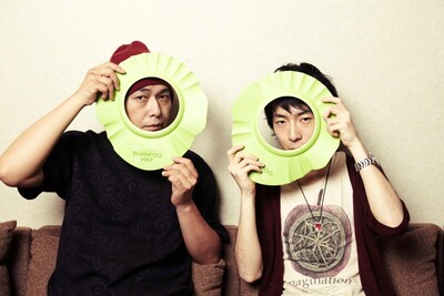 大槻ケンヂ（写真左）とタカハシヨウ（右）。