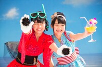 LinQの天野なつ（左）と瑞稀もえ（右）。