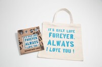 斉藤和義「Always」初回限定盤パッケージおよび特典トートバッグ。