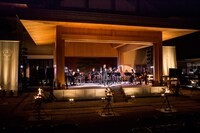 藤井フミヤ「第六十二回伊勢神宮式年遷宮奉祝『鎮守の里』コンサート」の様子。（撮影：五十嵐絢也）