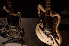 「天野喜孝×HYDE展 天命と背徳～NIPPON EVOLUTION～」プレス発表会で披露された作品。