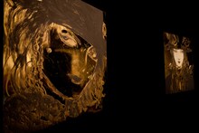 「天野喜孝×HYDE展 天命と背徳～NIPPON EVOLUTION～」プレス発表会で披露された作品。