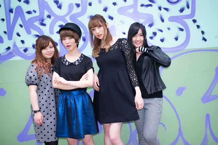 ねごと アパレルコラボで女子力高いロックな着こなし披露 音楽ナタリー