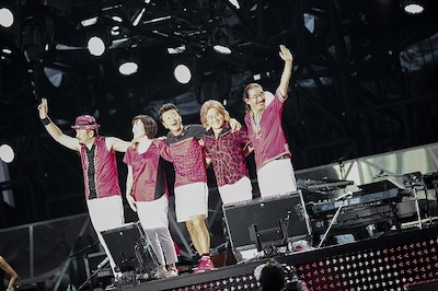 サザンオールスターズ。昨日8月10日、日産スタジアムでのライブの模様。