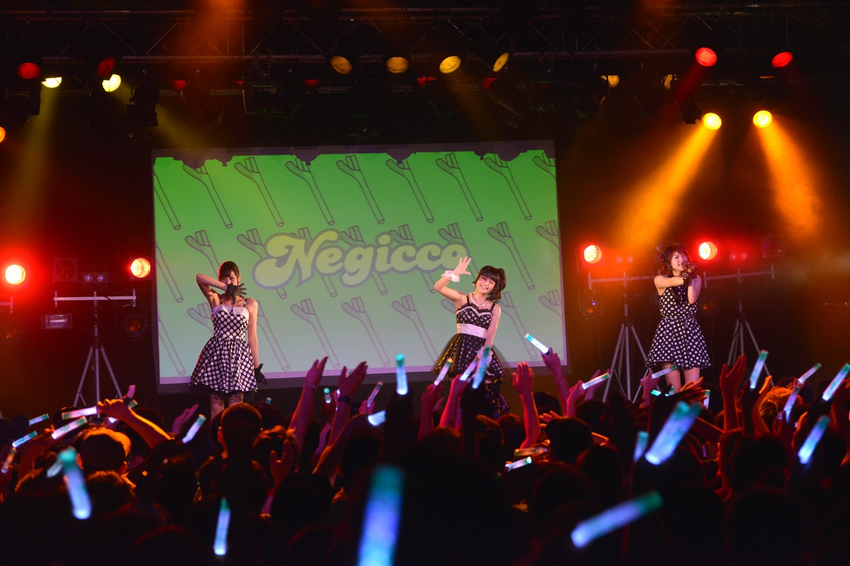 第2部「Album Release Party」の様子。