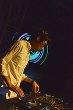 tofubeats