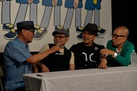 左から畠山桃内（伊武雅刀）、細野晴臣、坂本龍一、咲坂守（小林克也）。（Photo by TEAM LIGHTSOME）