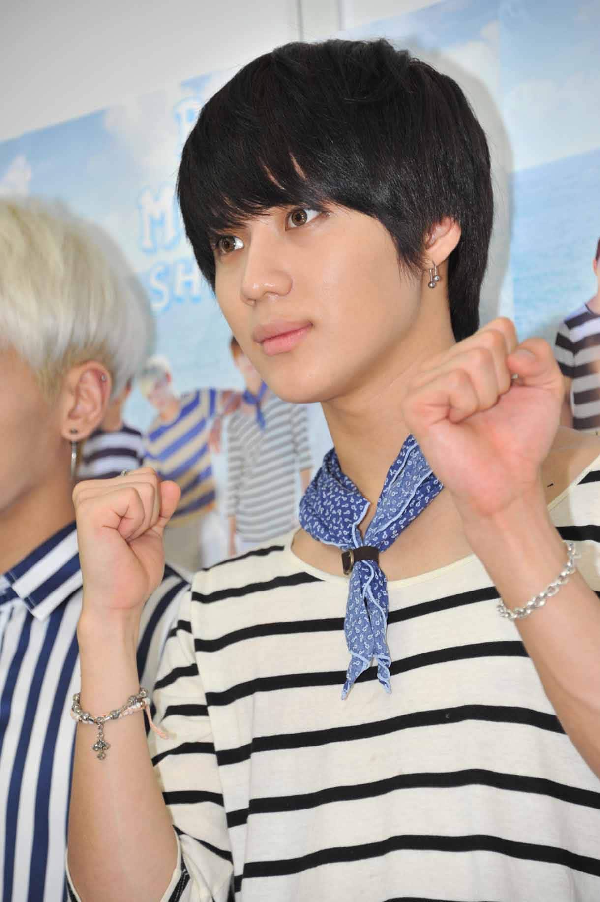 SHINee HANDSHAKE EVENT テミン テミン（SHINee）、イベント＆年末ソロライブへの招待企画を実施