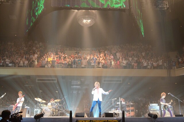 SOPHIAは今回のツアーで全20カ所33公演を行い、約5万人を動員した。