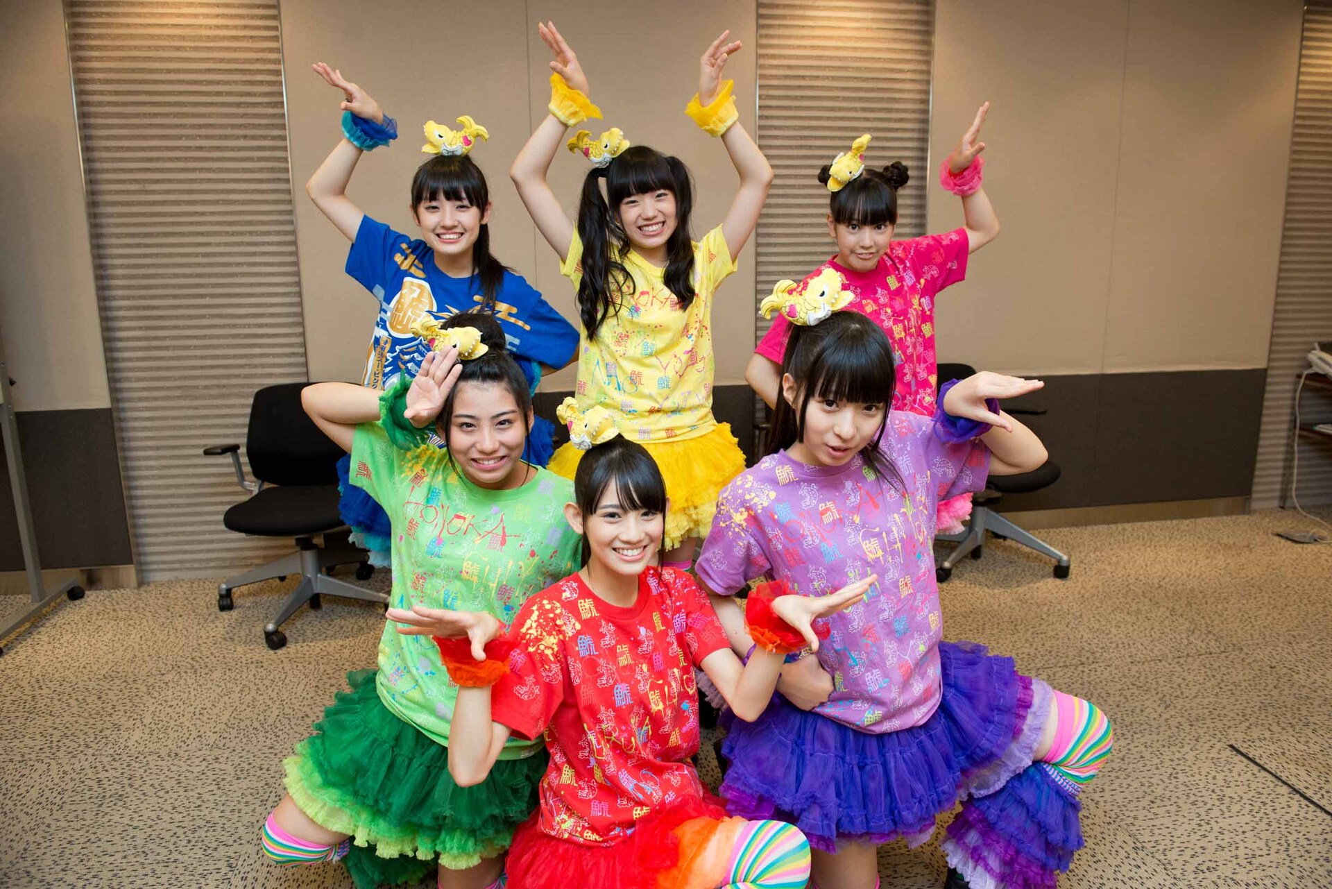 チームしゃちほこ全国CM決定！ロッテの挑戦に見事勝利 - 音楽ナタリー