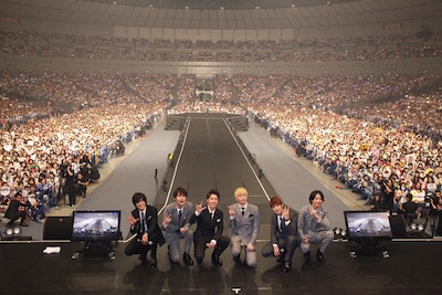 超新星「2013 CHOSHINSEI FAN MEETING "THANK YOU"」の様子。