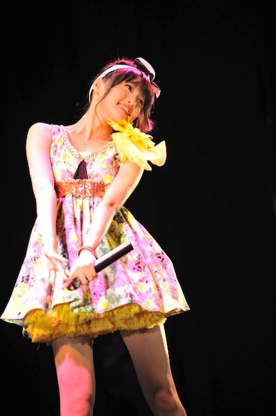 志田友美「YOU&ME」の様子。