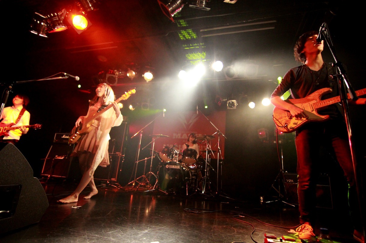 「MASH A&R presents MASH FIGHT! -Vol.1.5-夏のセミファイナル！」大阪公演に出演したSwimy。（撮影：迫田ひとみ）