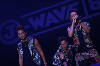 三代目 J Soul Brothersのボーカル・登坂広臣（写真左）と今市隆二（右）。