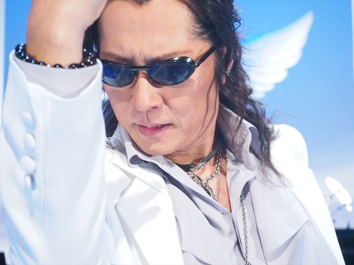 石井竜也「FLYING HEART」収録時のオフショット。 - 西野カナ×ゴス、M