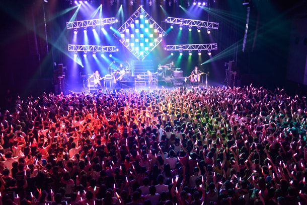 ナノ「Color my world.」東京・Zepp DiverCity TOKYO、8月19日公演の様子。（撮影：小林修士）