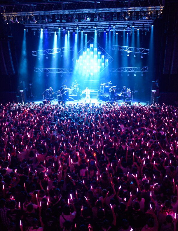 ナノ「Color my world.」東京・Zepp DiverCity TOKYO、8月19日公演の様子。（撮影：小林修士）