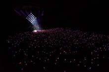 ナノ「Color my world.」東京・Zepp DiverCity TOKYO、8月19日公演の様子。（撮影：小林修士）