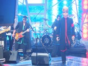 「新堂本兄弟」オープニング収録の様子。