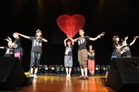 私立恵比寿中学「自習」1時間目の様子。