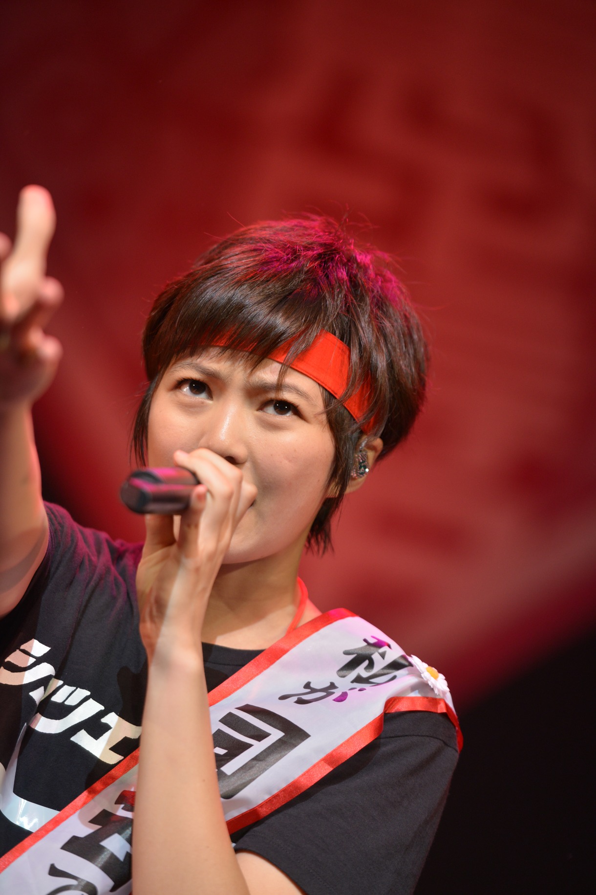 安本彩花