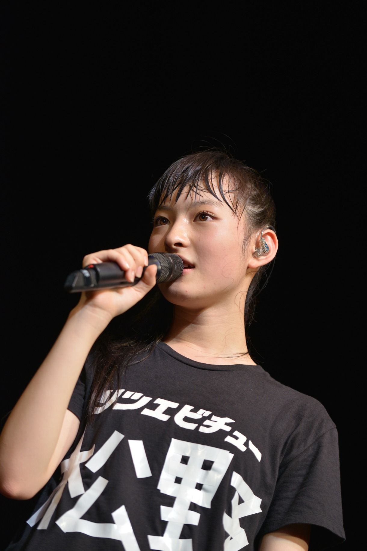 松野莉奈