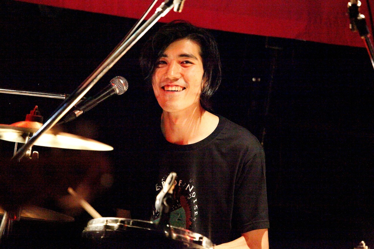 沖山良太（Dr）（撮影：木村泰之）